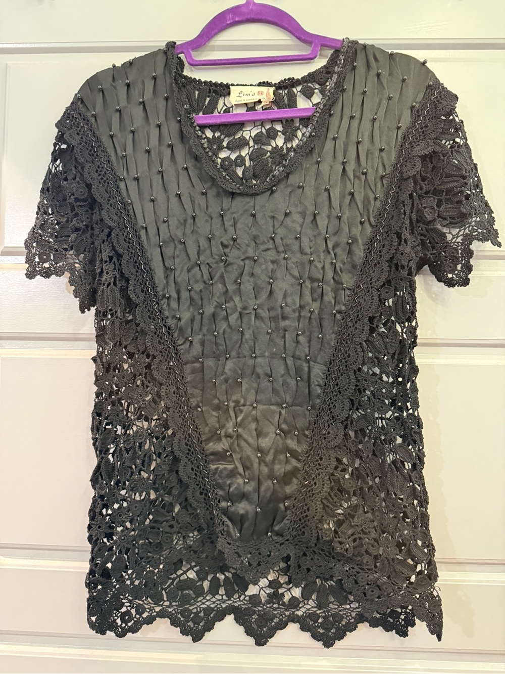 Vintage Chinese Silk top with beaded accents